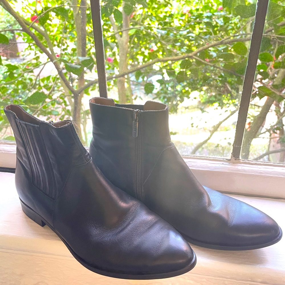 ITALEAU booties